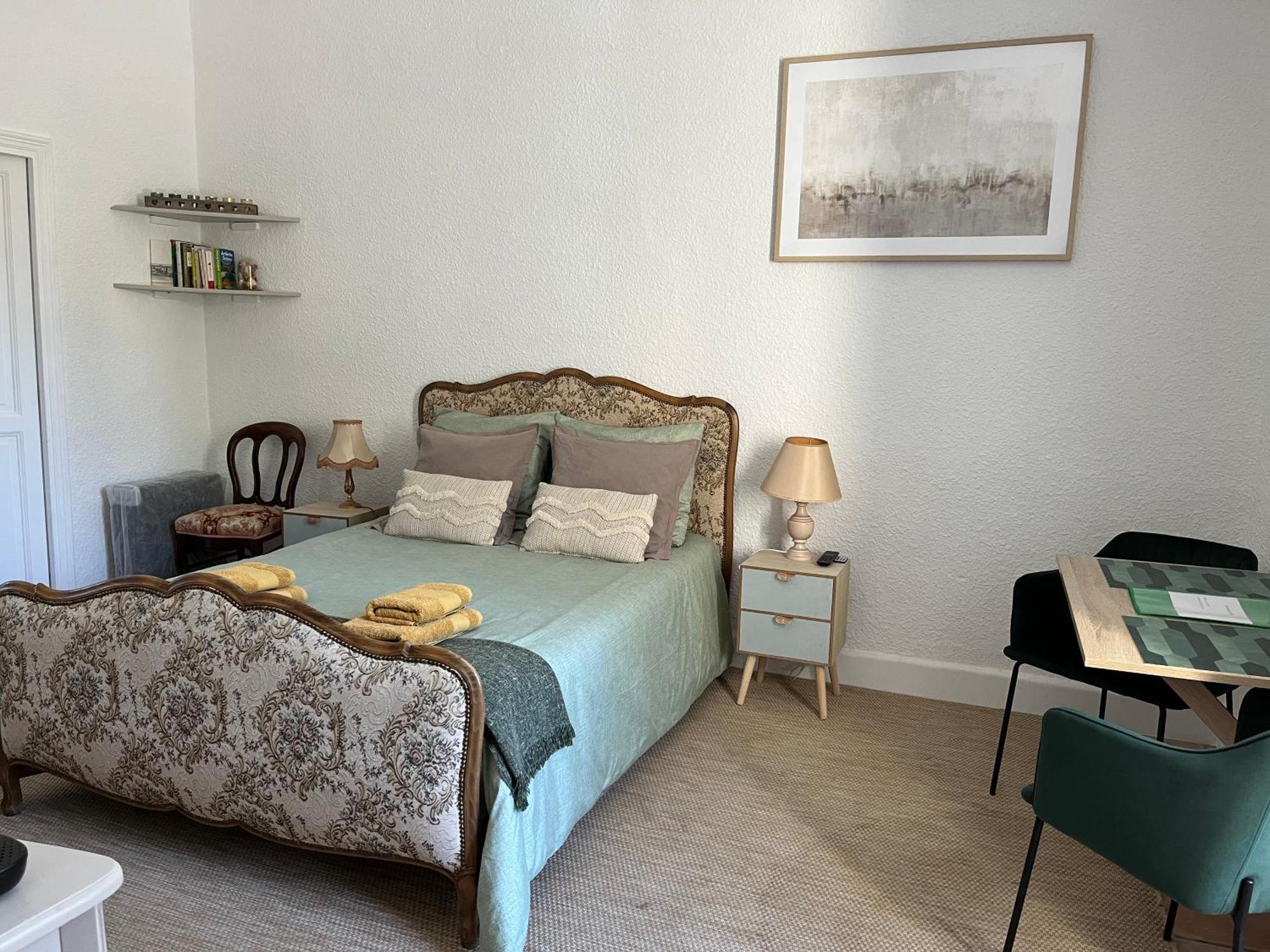 Au Petit Faubourg Apartment Grignan Ngoại thất bức ảnh